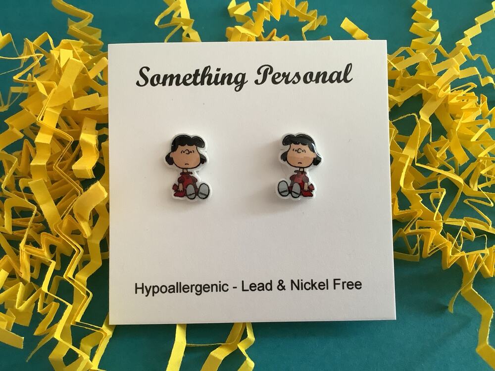 Lucy Post Earrings - Charlie Brown & the Gang